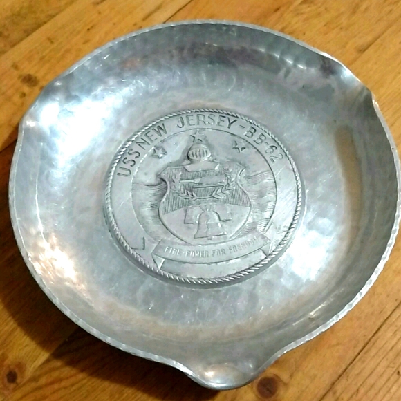 USS New Jersey Hammered Aluminum Ashtray EUC 5"
